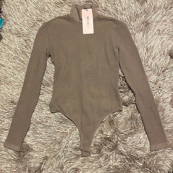 house london Tops - Nwt House London Dark Tan Fishnet Long Sleeve Bodysuit size M/L‎